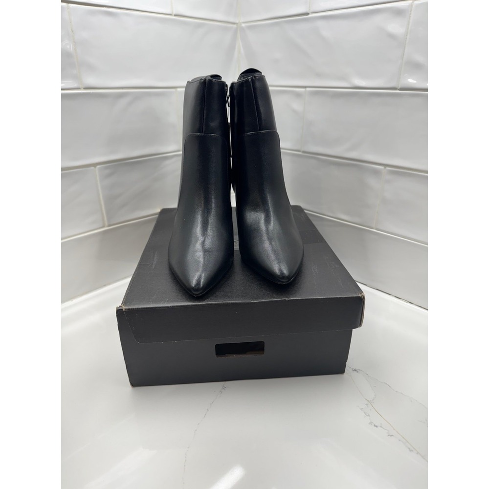 Banana republic VEGAN‎ LEATHER HEELED BOOTIE size 8 - Picture 2 of 6